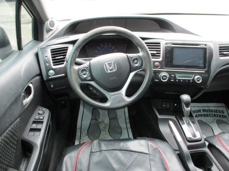 Honda Civic Sedan Vehicle Image 09