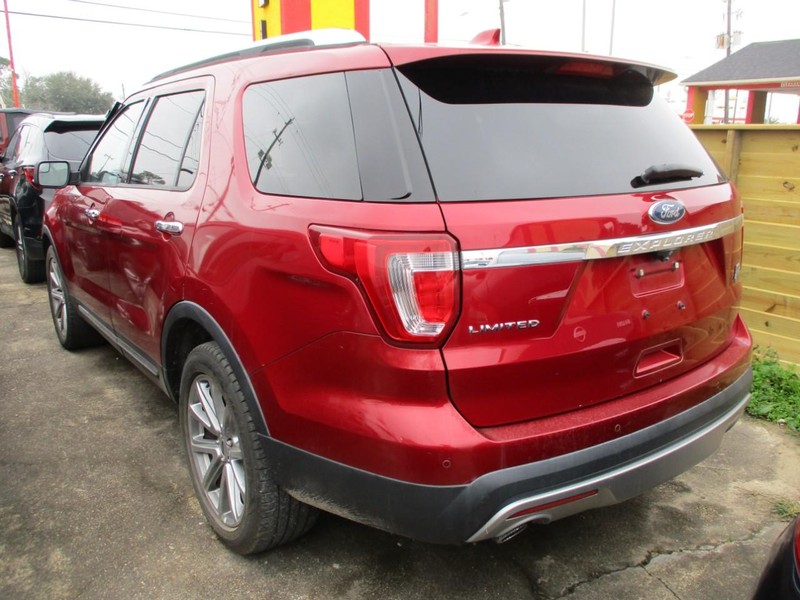 Ford Explorer Vehicle Image 04