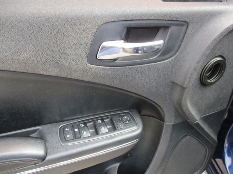 Dodge Charger Vehicle Image 10