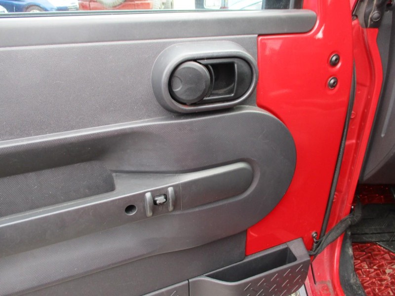 Jeep Wrangler Vehicle Image 09
