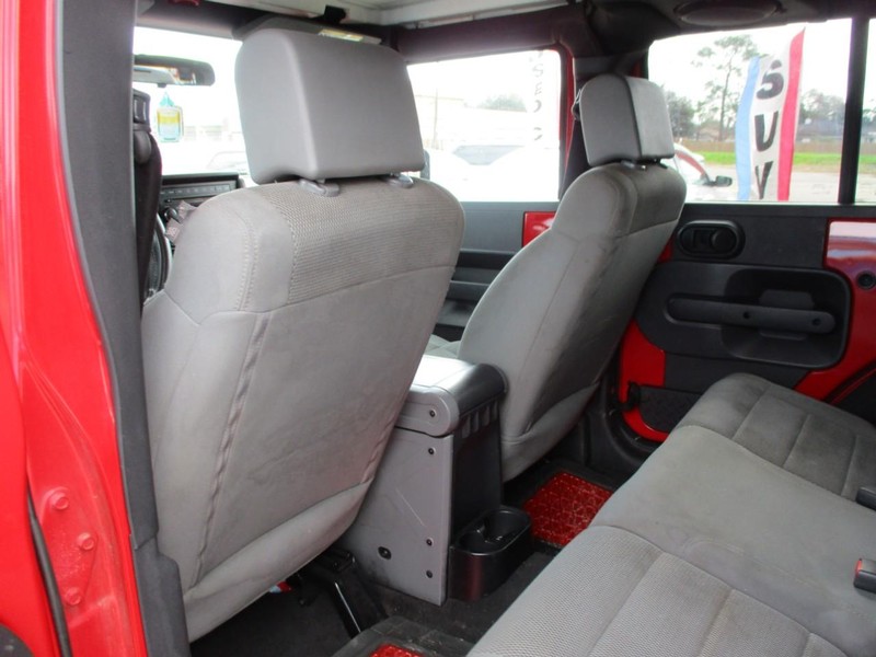 Jeep Wrangler Vehicle Image 11