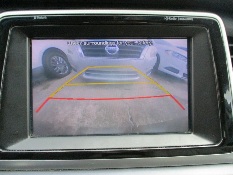 Hyundai Sonata Vehicle Image 14