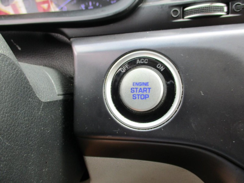 Hyundai Sonata Vehicle Image 20
