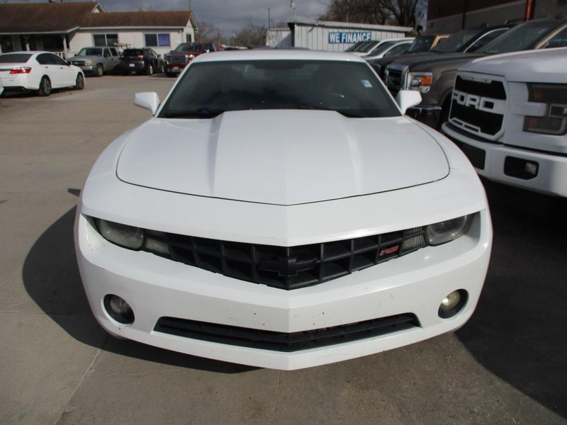 Chevrolet Camaro Vehicle Image 02