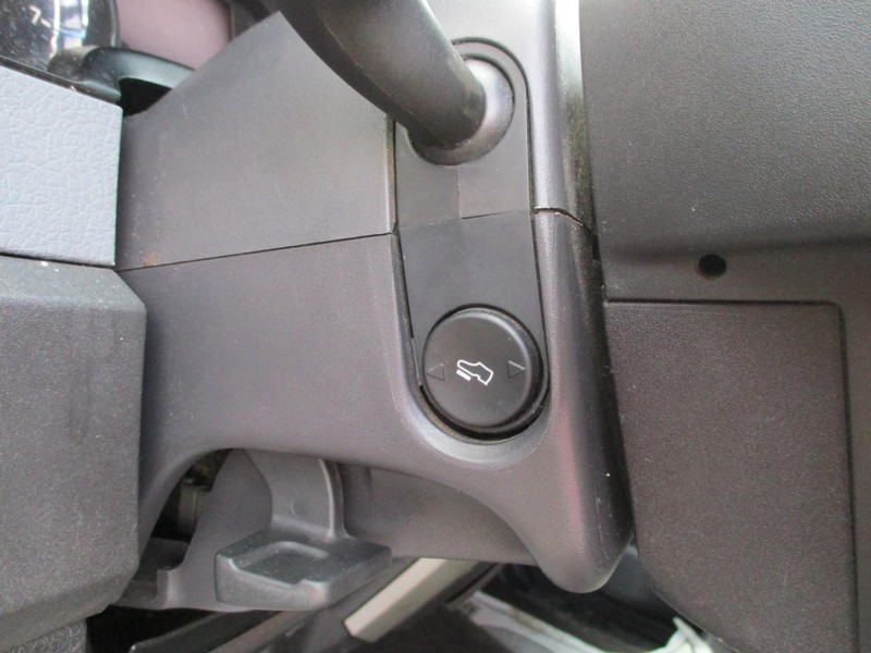 Ford F-150 Vehicle Image 16