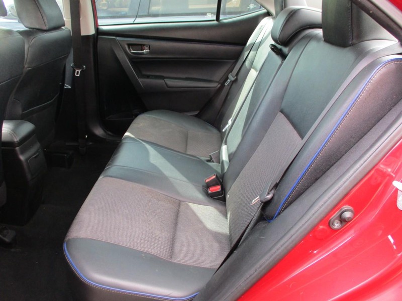 Toyota Corolla Vehicle Image 09