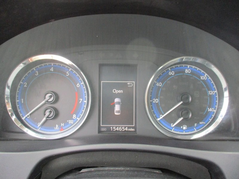Toyota Corolla Vehicle Image 13