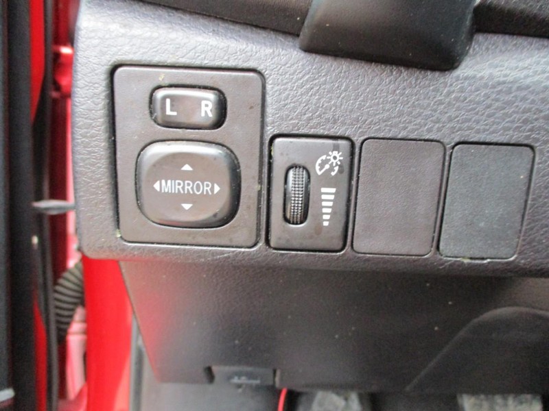Toyota Corolla Vehicle Image 16