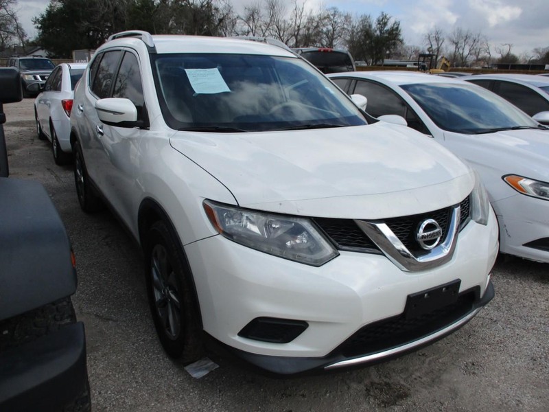 Nissan Rogue Vehicle Image 03