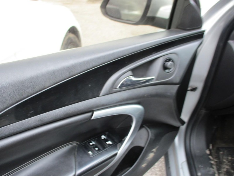 Buick Regal Vehicle Image 05