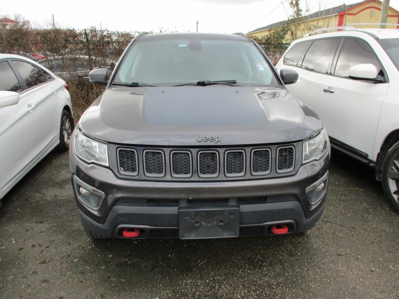 Jeep Compass Vehicle Image 02