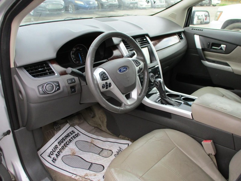 Ford Edge Vehicle Image 07