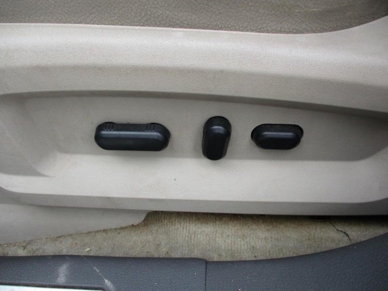 Ford Edge Vehicle Image 12