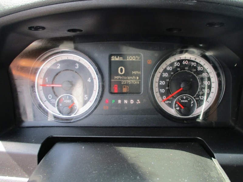 Ram 2500 Vehicle Image 12