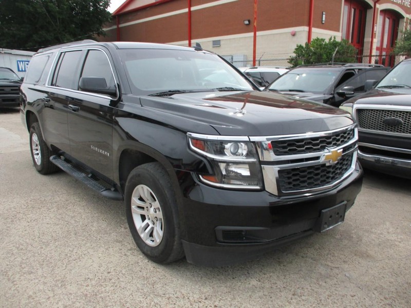 Chevrolet Suburban Vehicle Image 02