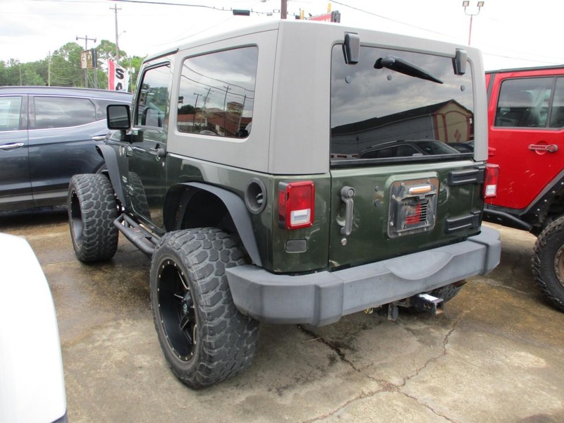 Jeep Wrangler Vehicle Image 03