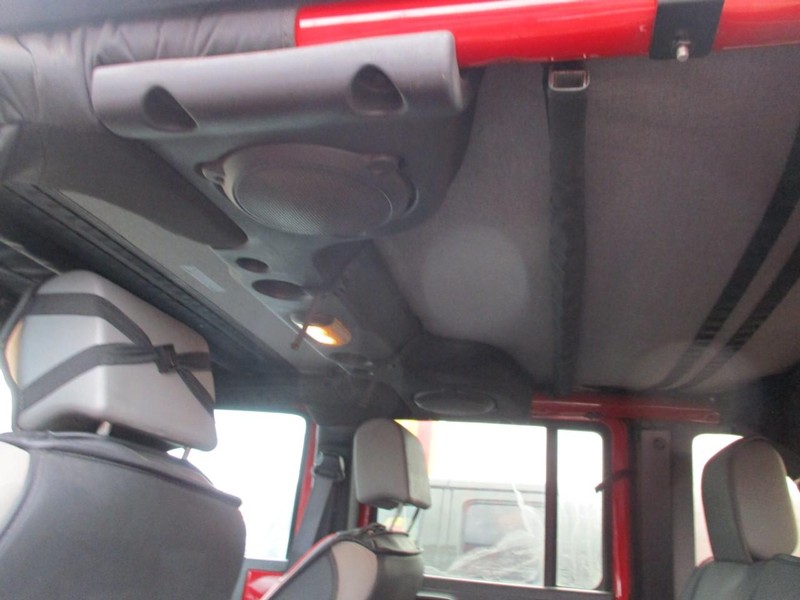 Jeep Wrangler Unlimited Vehicle Image 15