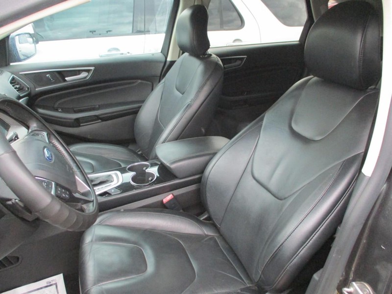 Ford Edge Vehicle Image 08