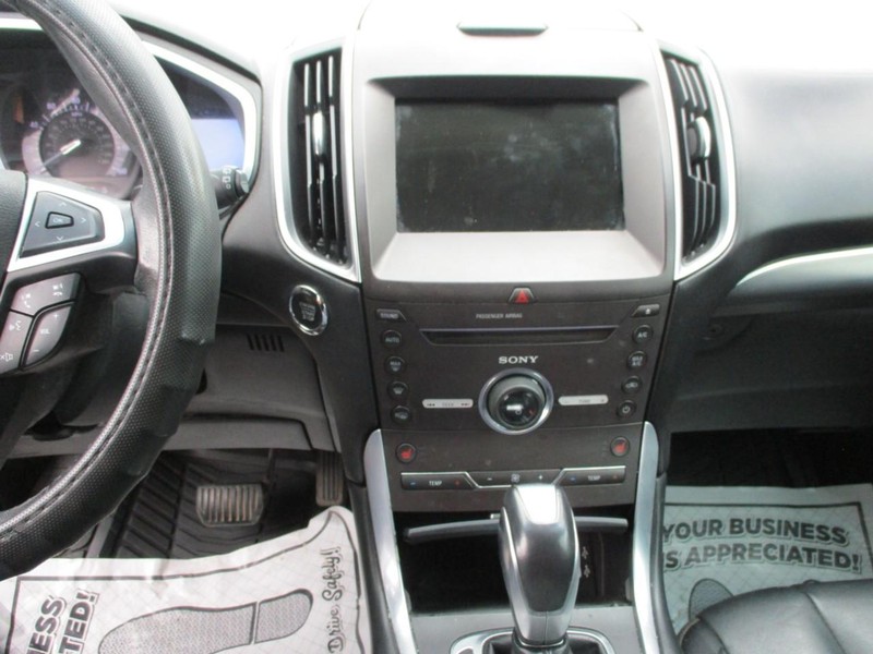 Ford Edge Vehicle Image 12