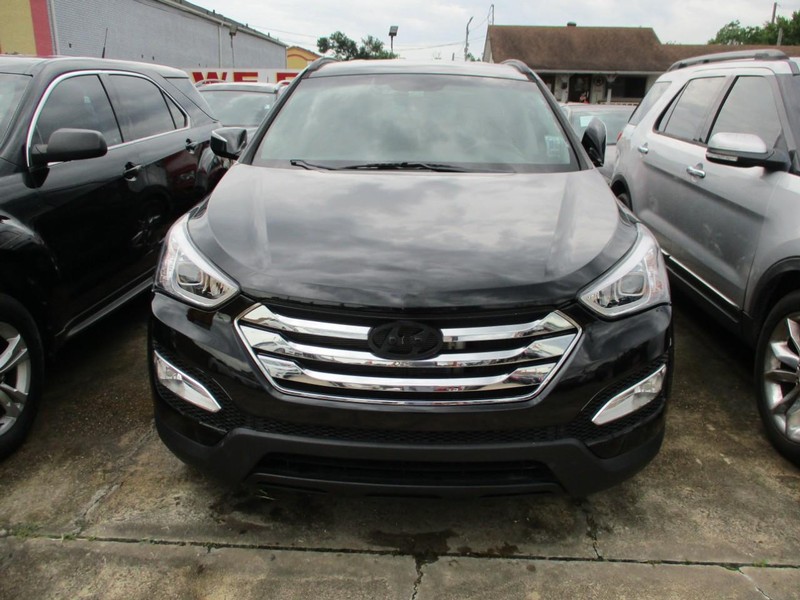 Hyundai Santa Fe Vehicle Image 02