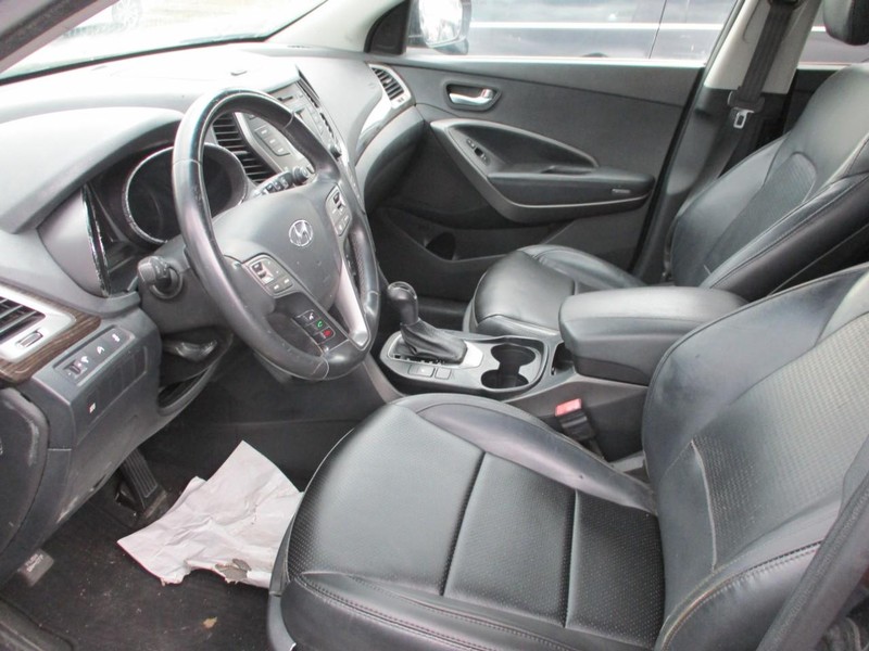 Hyundai Santa Fe Vehicle Image 06