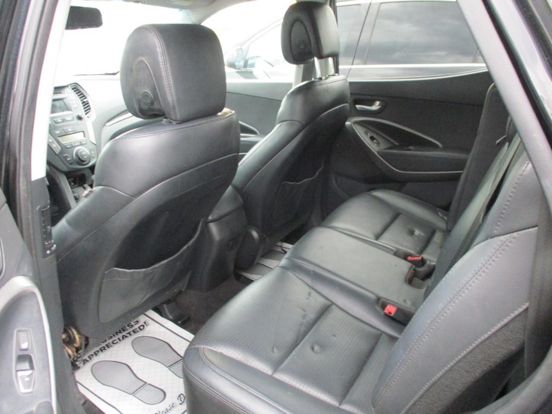 Hyundai Santa Fe Vehicle Image 08