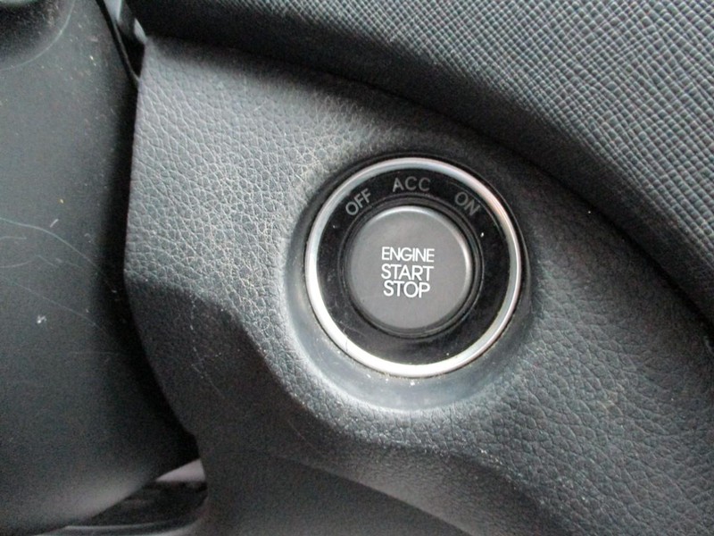 Hyundai Santa Fe Vehicle Image 14
