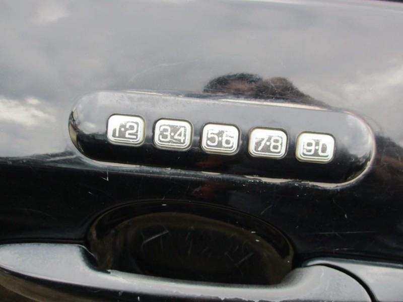 Ford Edge Vehicle Image 13