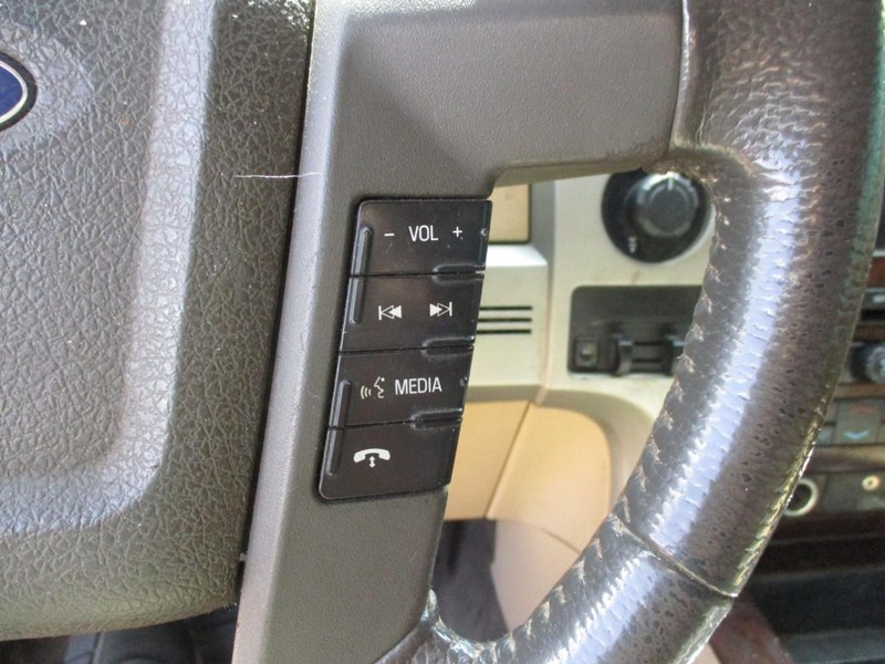 Ford F-150 Vehicle Image 16