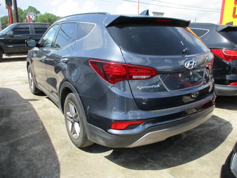 Hyundai Santa Fe Sport Vehicle Image 05