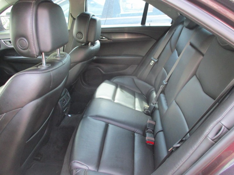 Cadillac ATS Vehicle Image 08