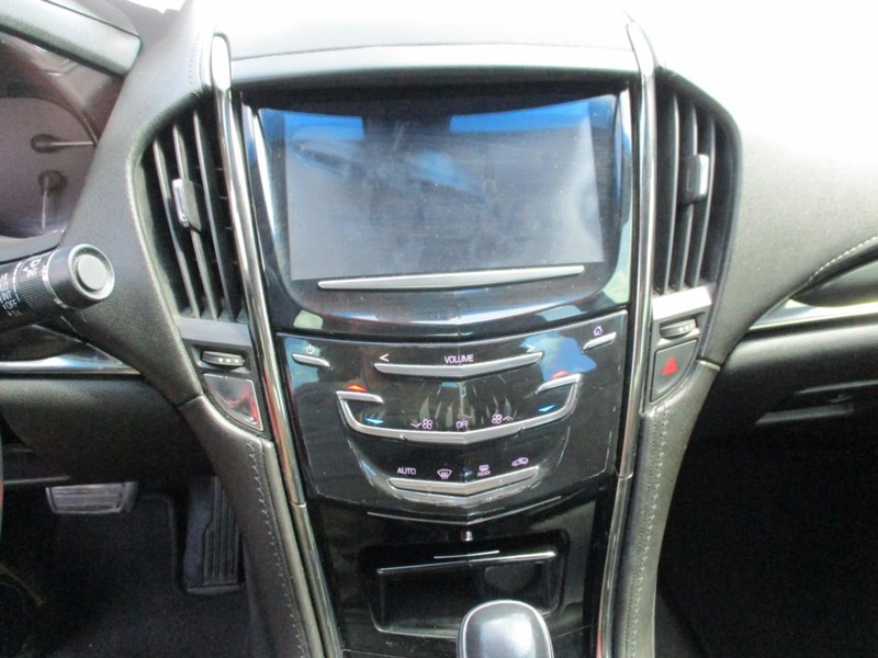 Cadillac ATS Vehicle Image 10