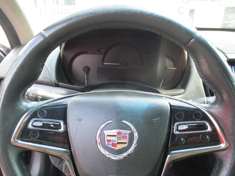 Cadillac ATS Vehicle Image 11