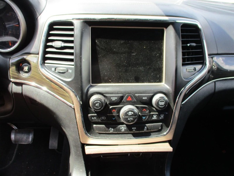 Jeep Grand Cherokee Vehicle Image 09