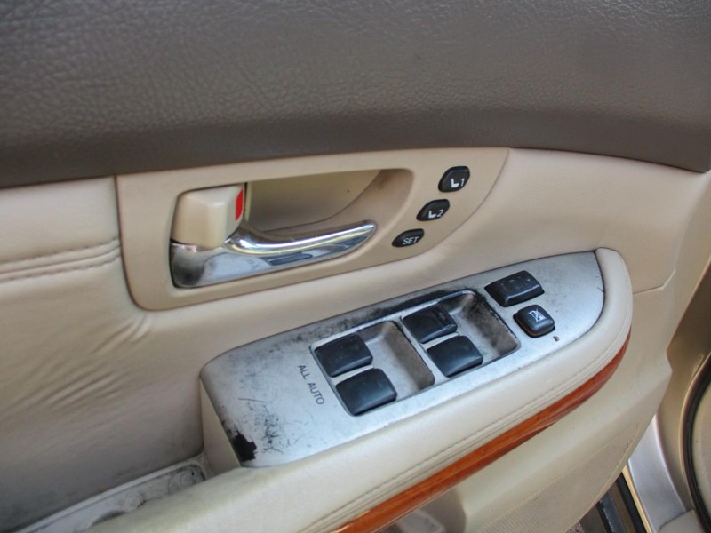 Lexus RX 350 Vehicle Image 05