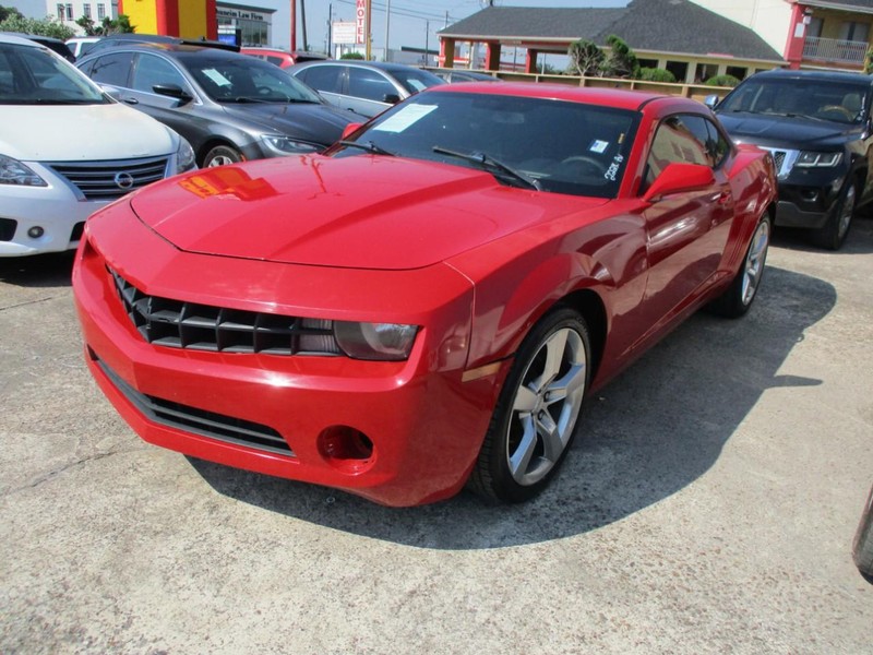 Chevrolet Camaro Vehicle Image 02