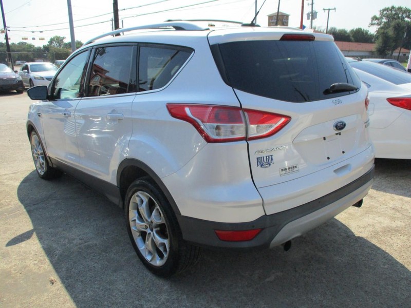 Ford Escape Vehicle Image 02