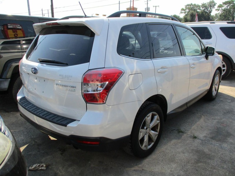 Subaru Forester Vehicle Image 03