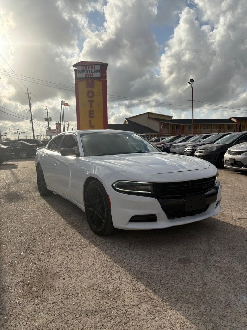 Dodge Charger Vehicle Image 02