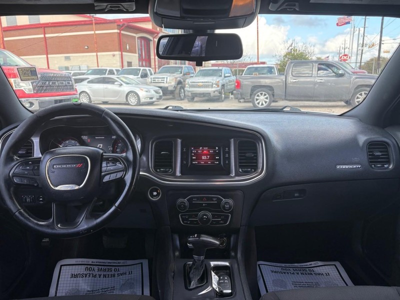 Dodge Charger Vehicle Image 06