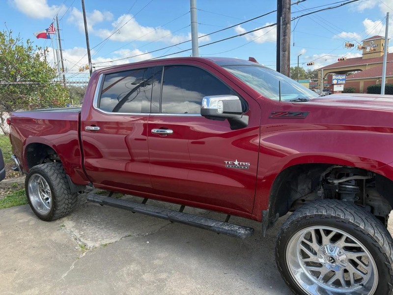 Chevrolet Silverado 1500 Vehicle Image 04
