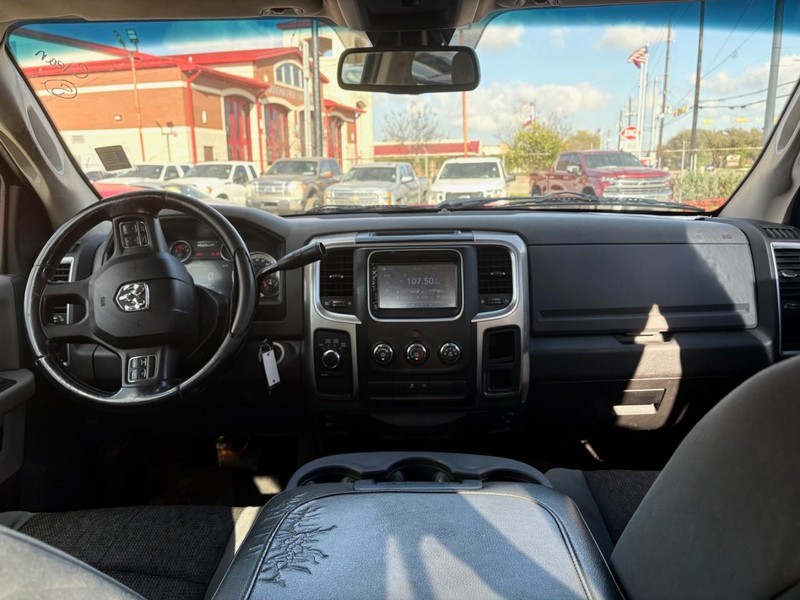 Ram 1500 Vehicle Image 06