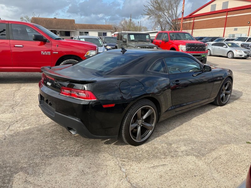 Chevrolet Camaro Vehicle Image 04