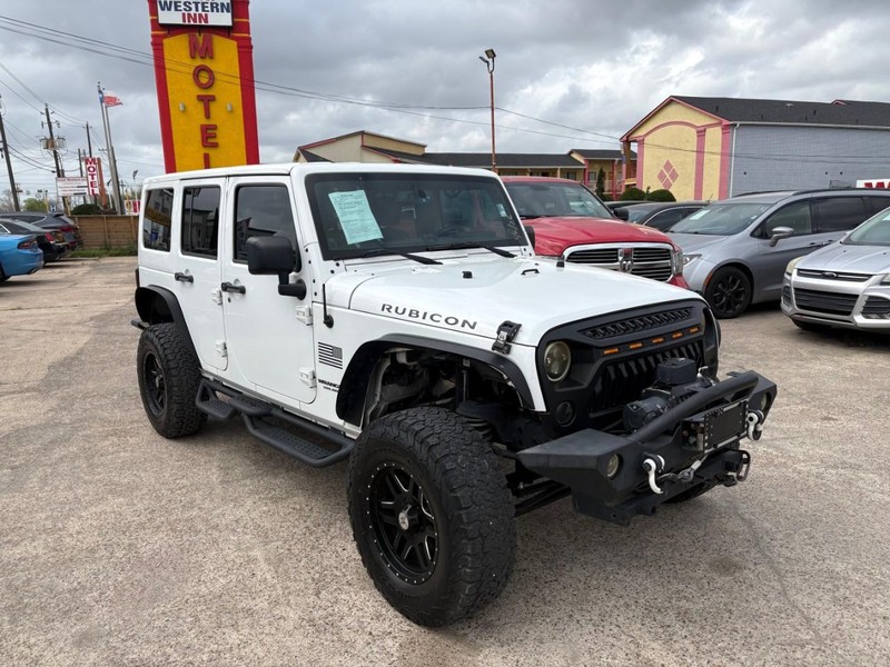 Jeep Wrangler Unlimited Vehicle Image 02