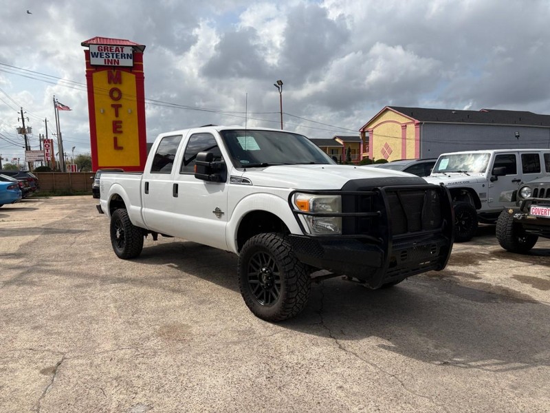 Ford Super Duty F-250 SRW Vehicle Image 02