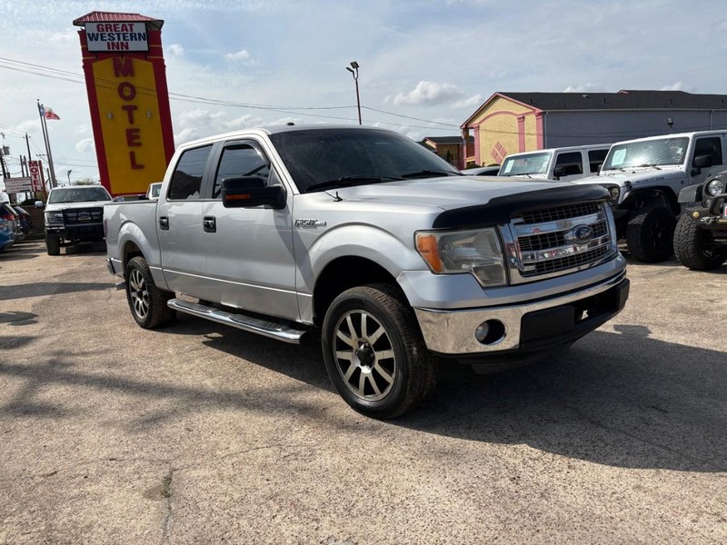 Ford F-150 Vehicle Image 02