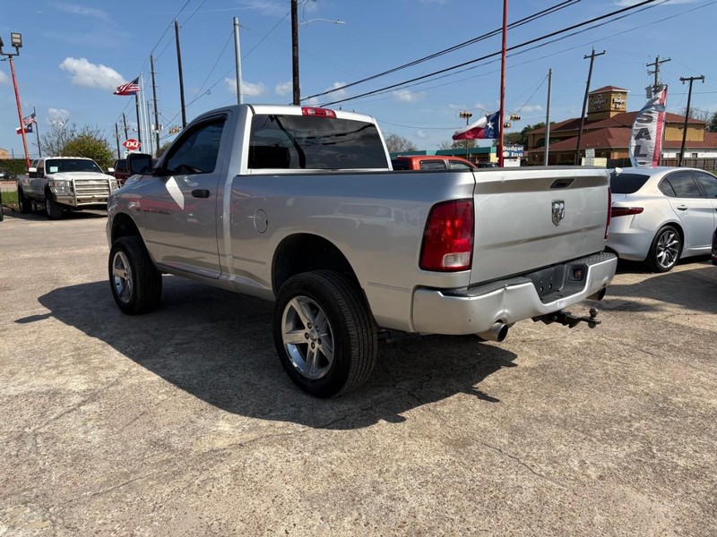 Ram 1500 Vehicle Image 03