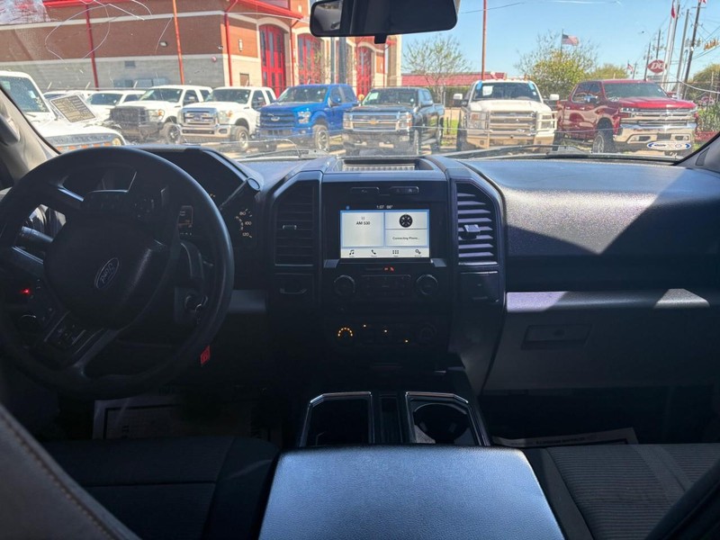 Ford F-150 Vehicle Image 06