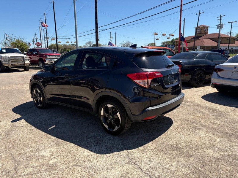 Honda HR-V Vehicle Image 03