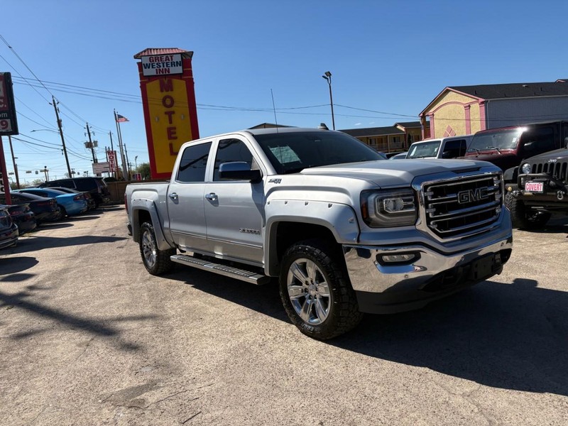 GMC Sierra 1500 Vehicle Image 02